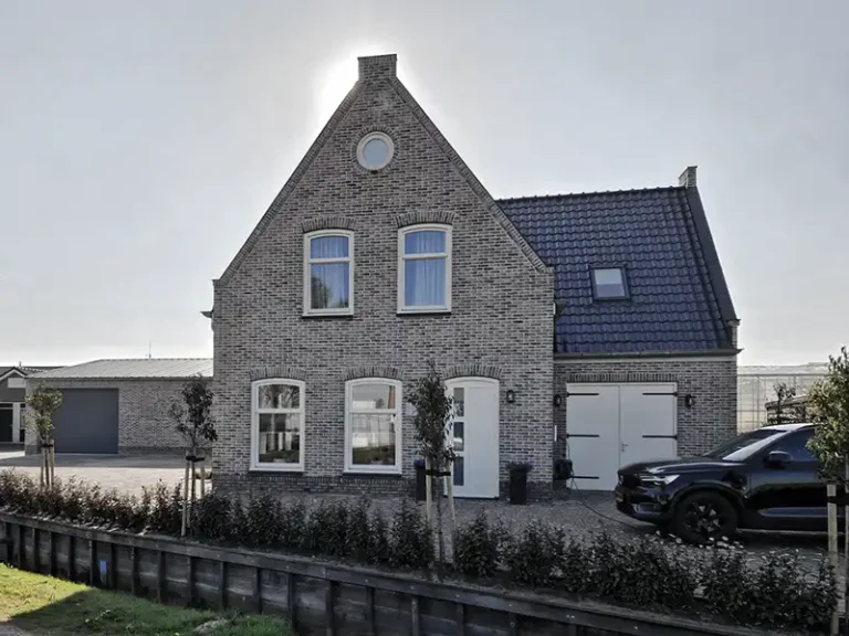huis-tegenlicht-IMG-20251101-WA0017
